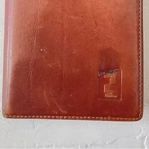 Vintage Fendi Brown Leather Wallet Bifold - Picture 13 of 13